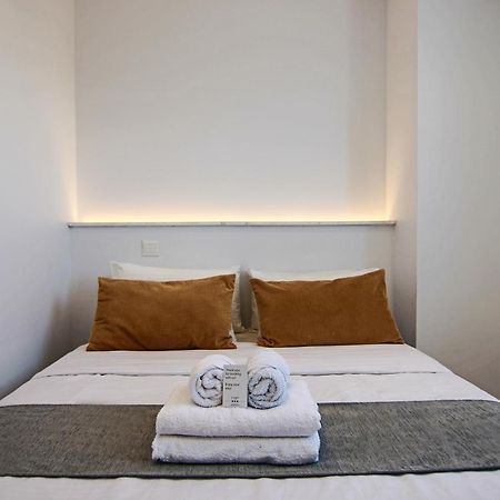 파포스 Phaedrus Living - Seaside Executive Flat Harbour 207 아파트 외부 사진
